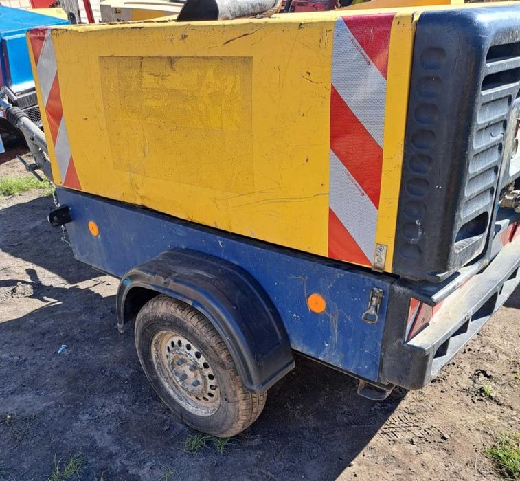 Sprężarka spalinowa Compair C38 kompresor śrubowy silnik DEUTZ