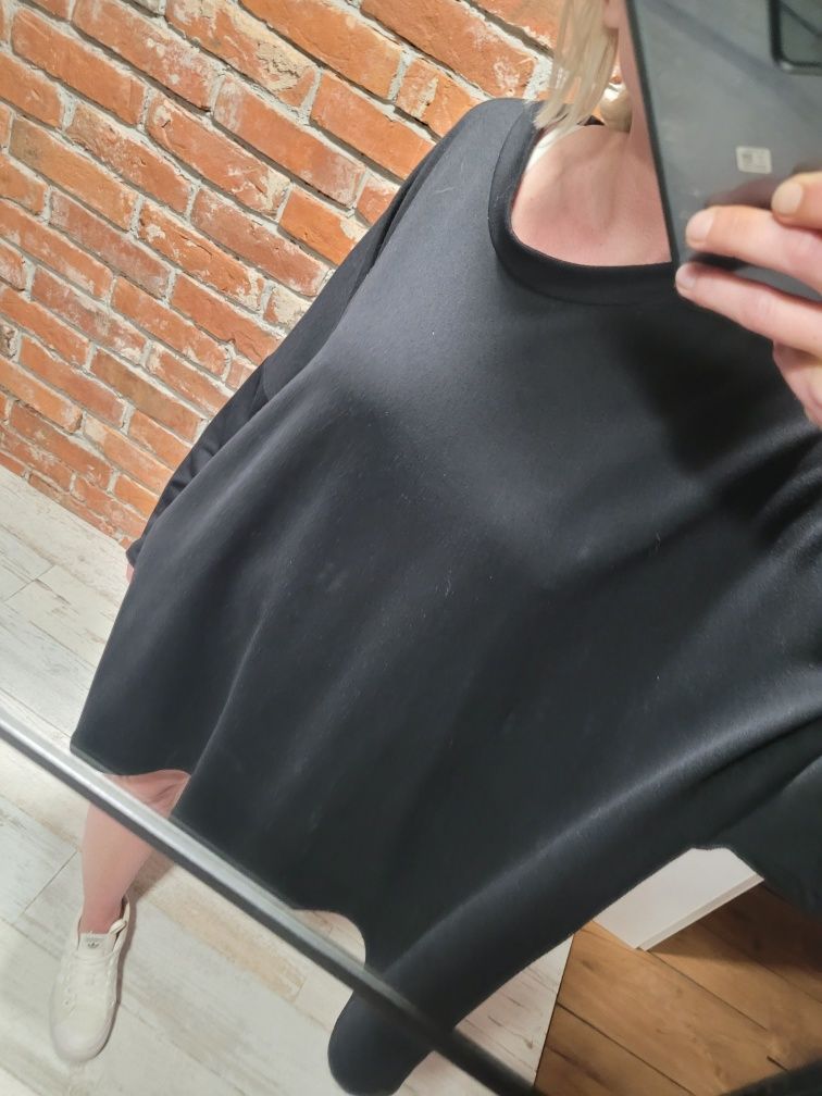 Czarna sukienka dresowa oversize długa bluza Boohoo