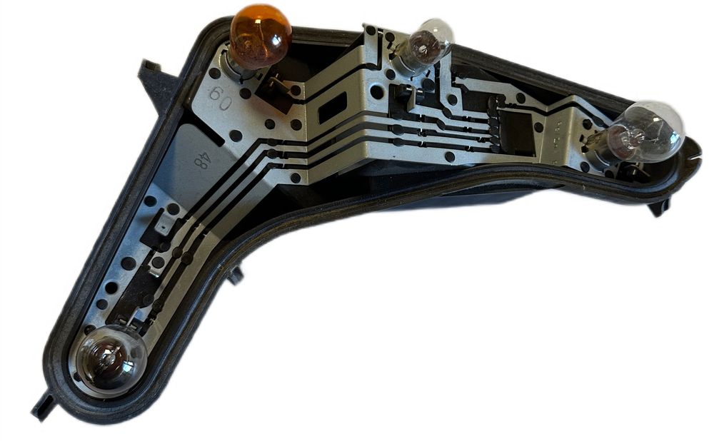 Oprawa Żarówek Wkład Lampy Peugeot 207 Hb Lift Prawy Tył