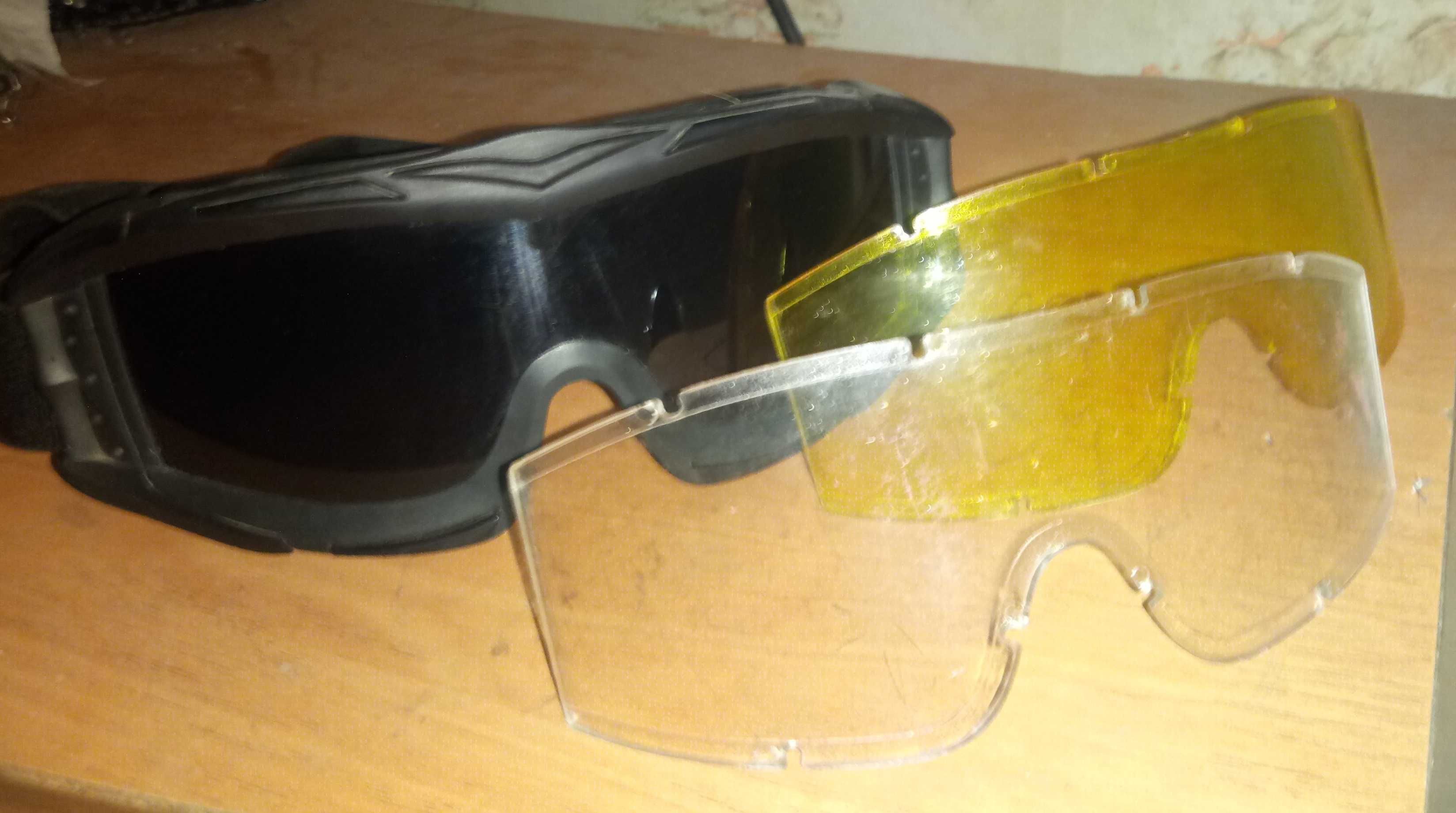 Тактичні окуляри з 3 лінзами / Панорамні вентильовані захисні окуляри