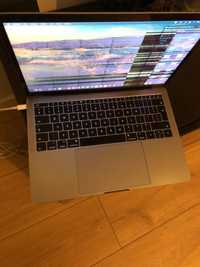MacBook Pro uszkodzona matryca