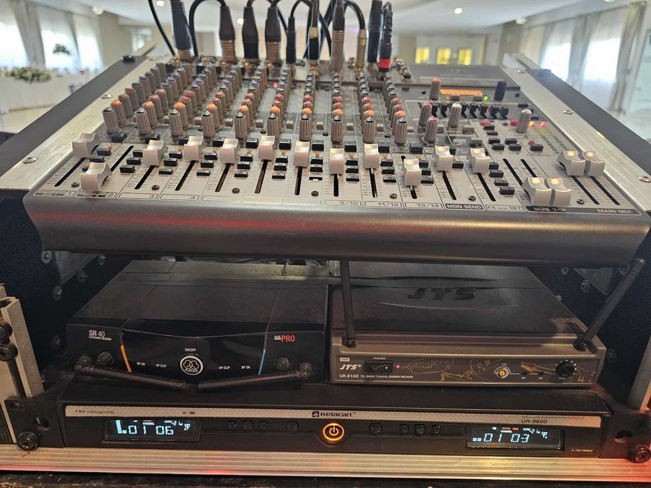 Zestaw bezprzewodowy JTS UR-816D, mikrofon do instrumentów