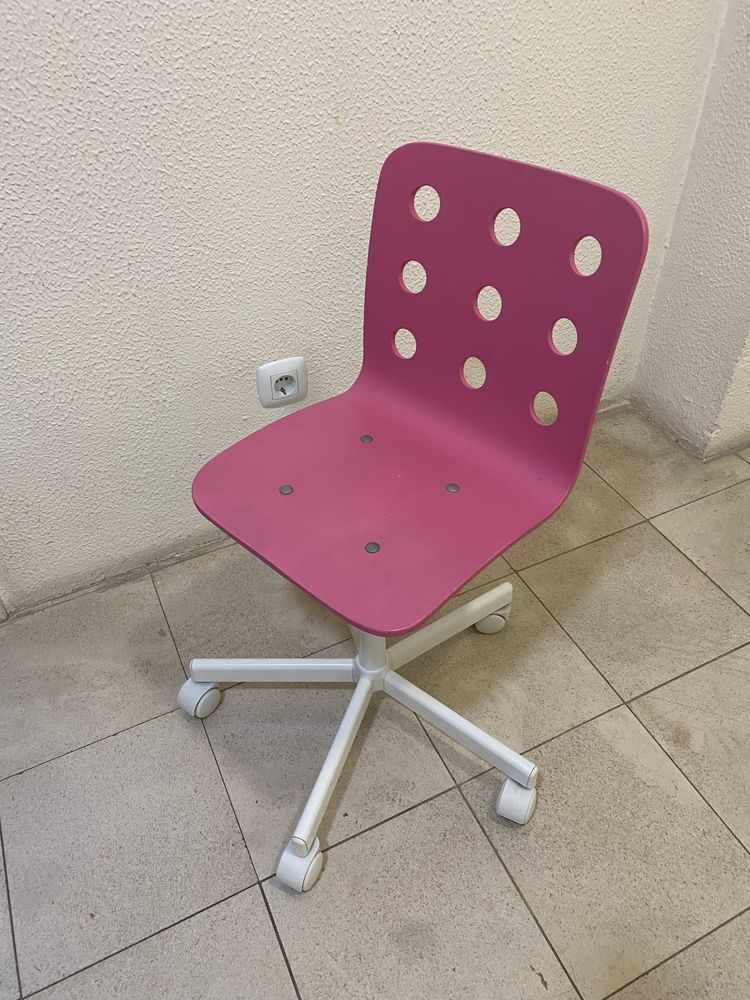 Cadeira secretaria menina EXCELENTE oportunidade