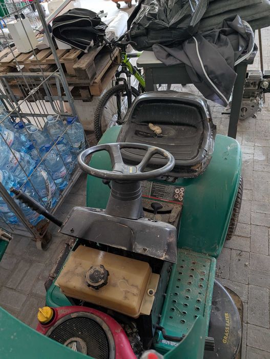 Kosiarka traktorek Weed Eater – silnik Briggs & Stratton