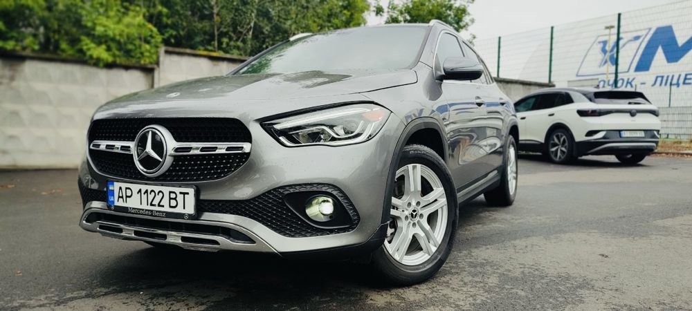 Продається стильний  Mercedes-Benz GLA 250 4MATIC.