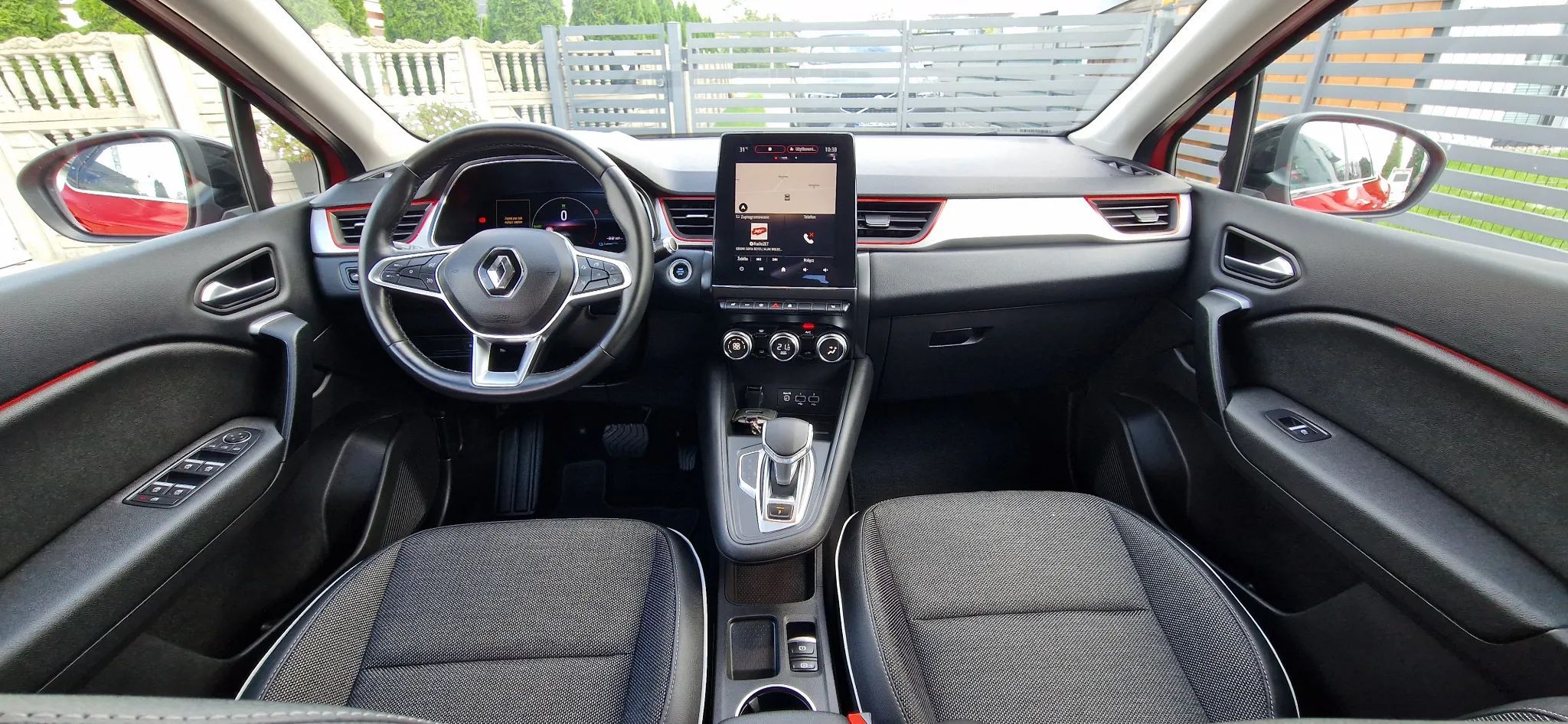 Renault Captur 1.6 E-tech Hybrid Stan Nowy