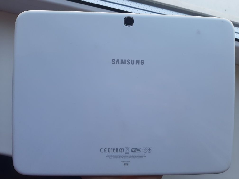 Планшет Samsung Tab 3