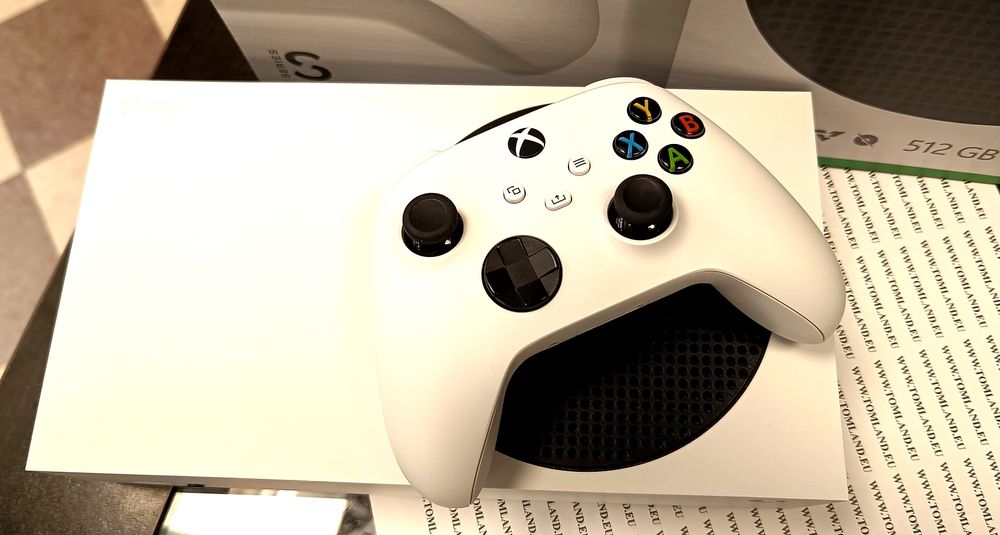 Konsola Xbox Series S stan idealny Gwarancja Sklep Wrocław