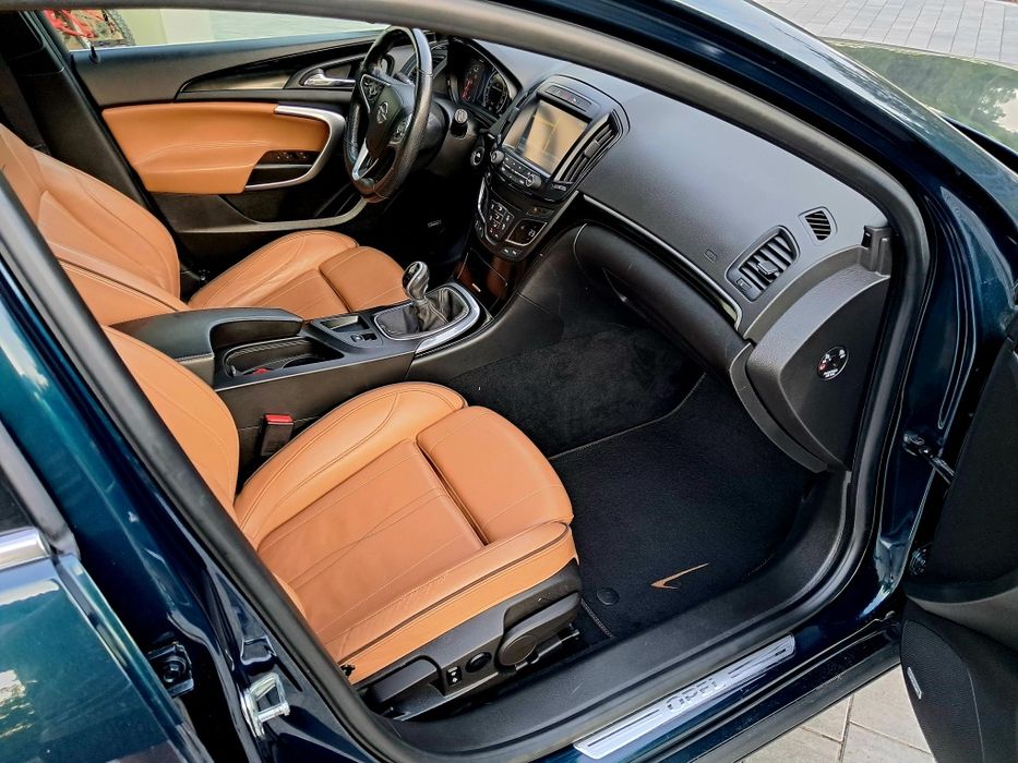 Opel Insignia 1.6 kombi panorama