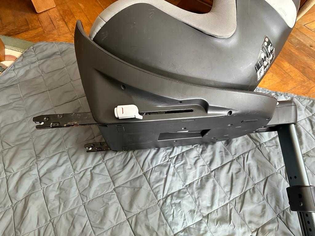 Cybex sirona M2 i size& base manhattan grey z baza isofix