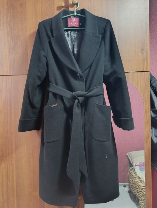 Пальто жіноче шерстяне з хутром