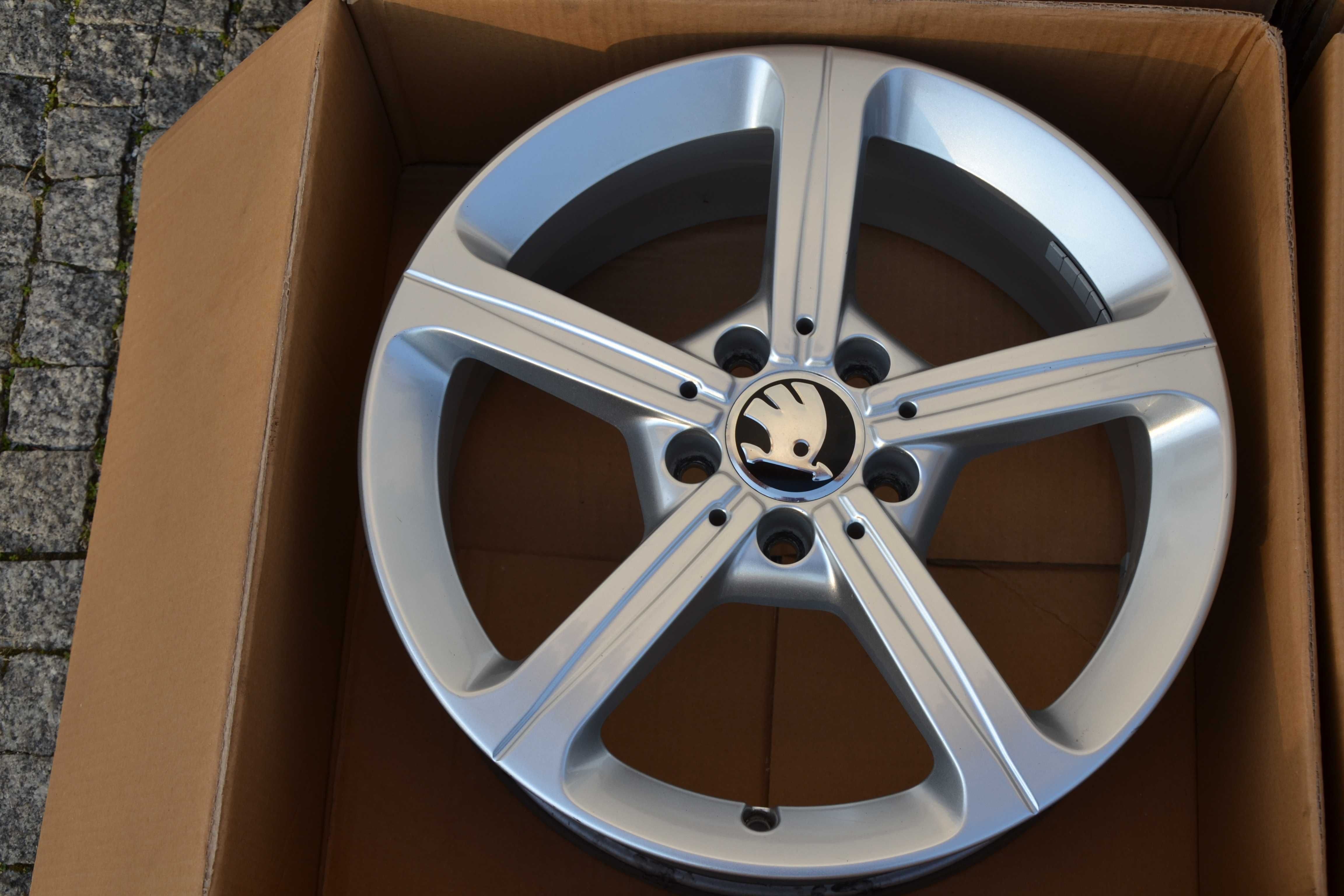Felgi Skoda Karoq Octavia III IV Superb Yeti 17" VW Passat B7 B8 GOLF