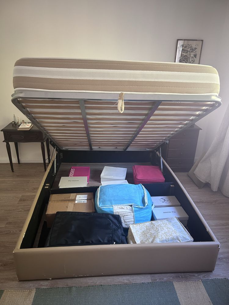 Cama Somier com arrumaçao