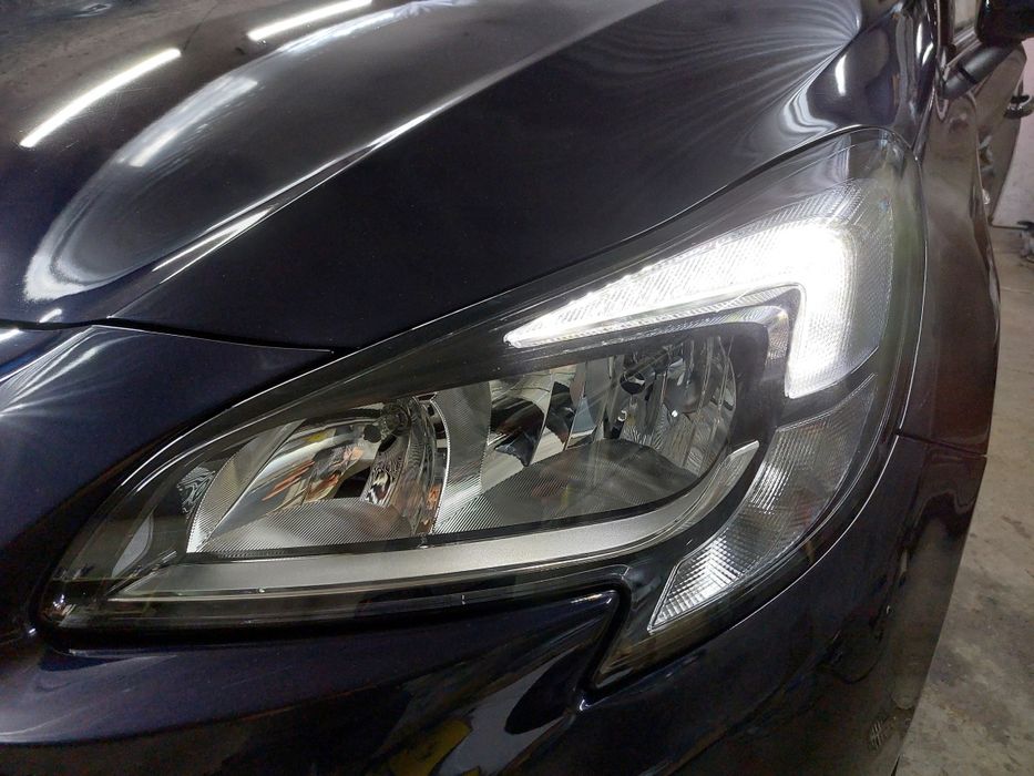 Opel Corsa Cosmo z niskim przebiegiem.