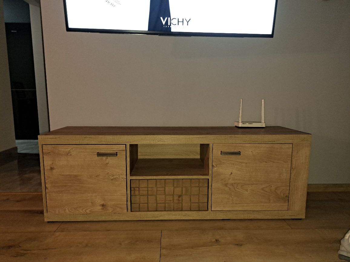 Komoda pod tv jak nowa