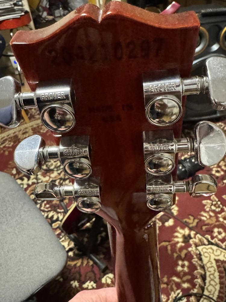 Gibson sg standard