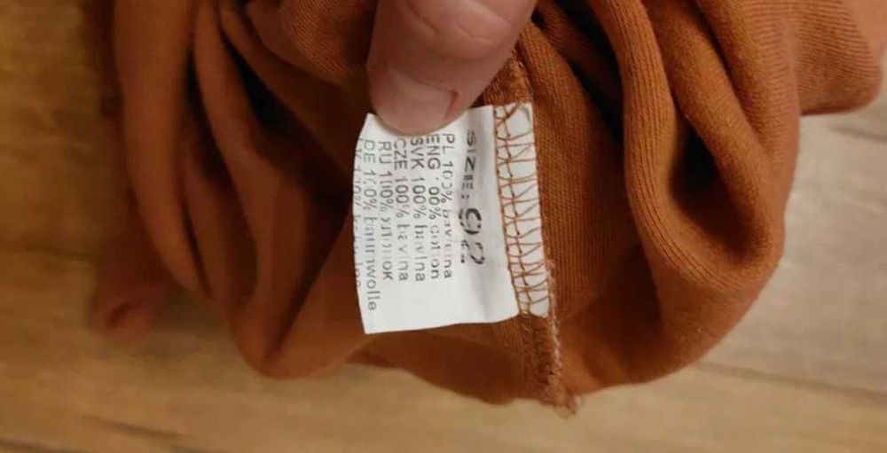 Body z falbanką, dziewczęce na długi rękaw, brązowe, 92, bardzo ładne