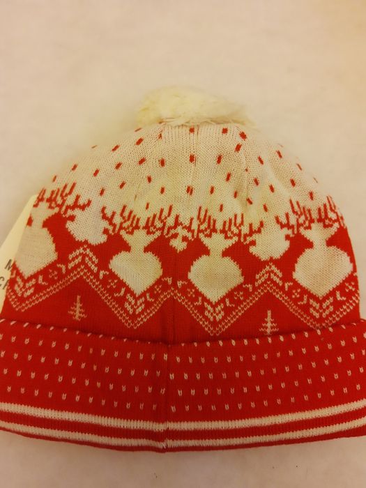 Zimowa czapka z pomponem TOPMAN, red/ offwhite