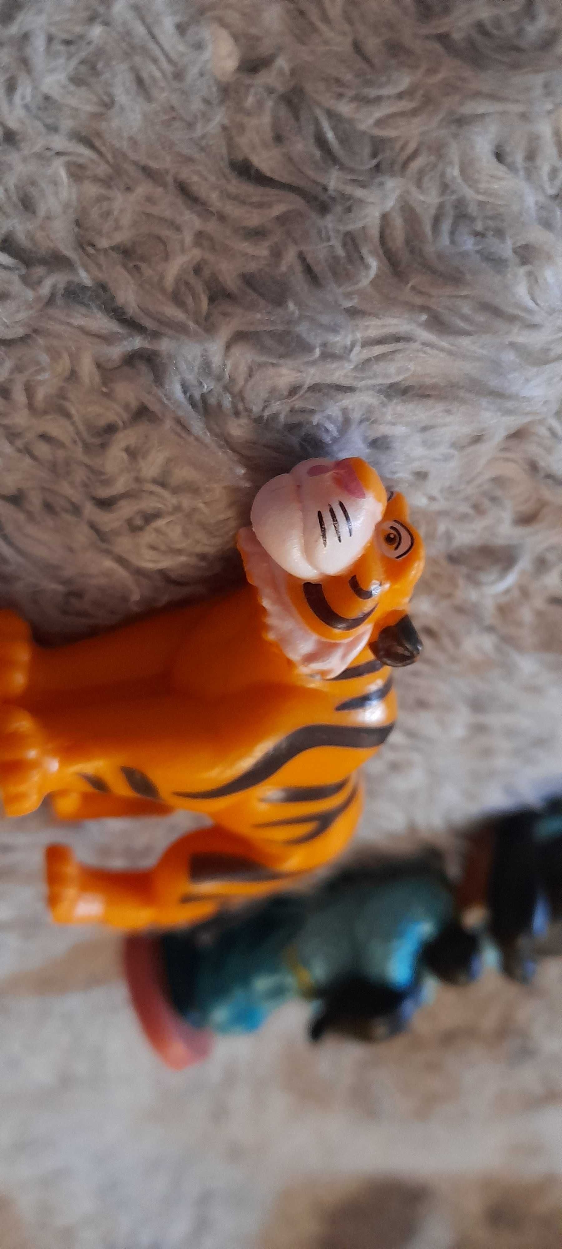 Disney księżniczka jasmina alladyn tygrys raja lalka figurki