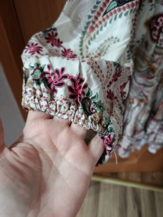Sukienka z długim rękawem