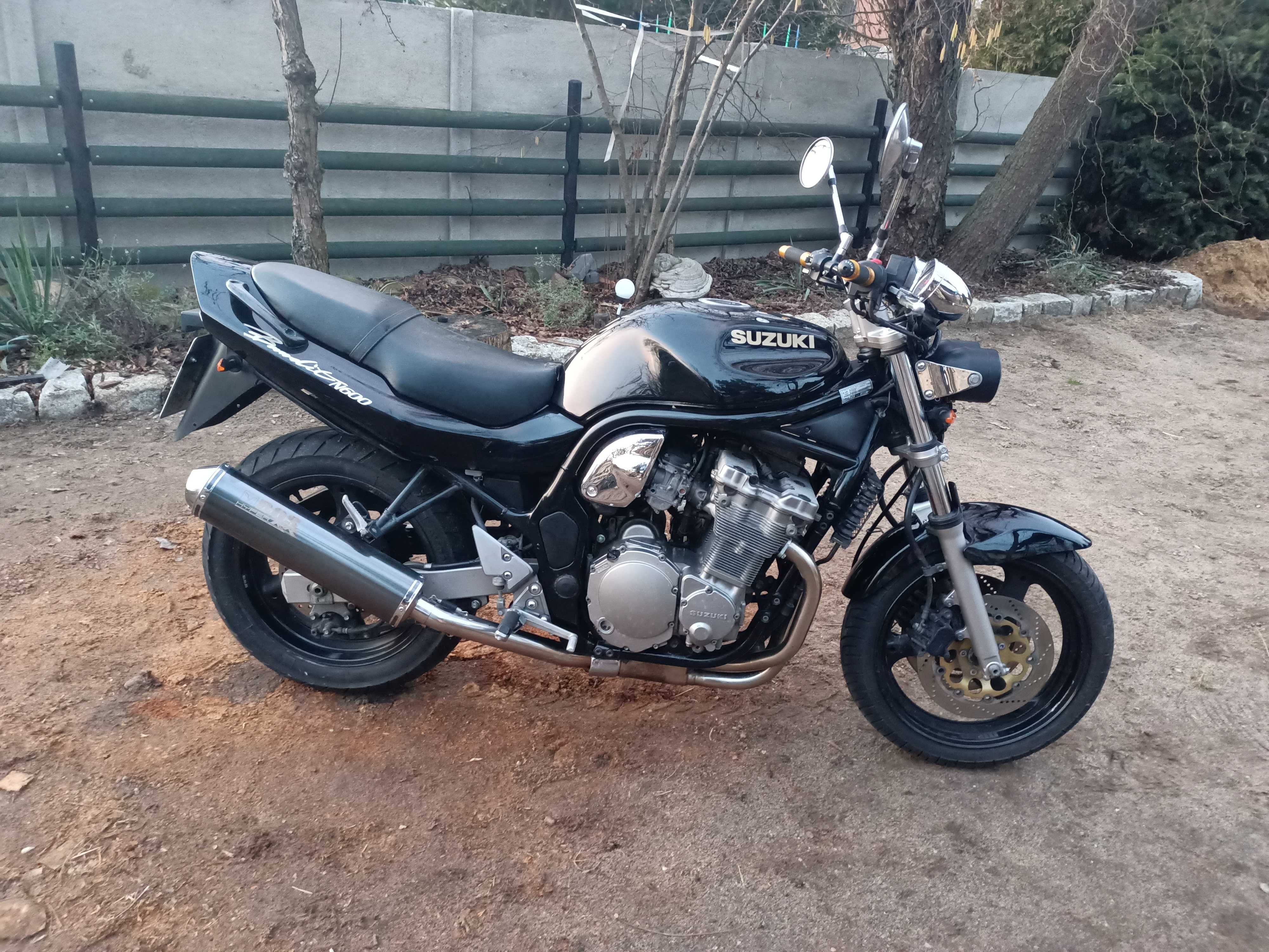 suzuki bandit 600