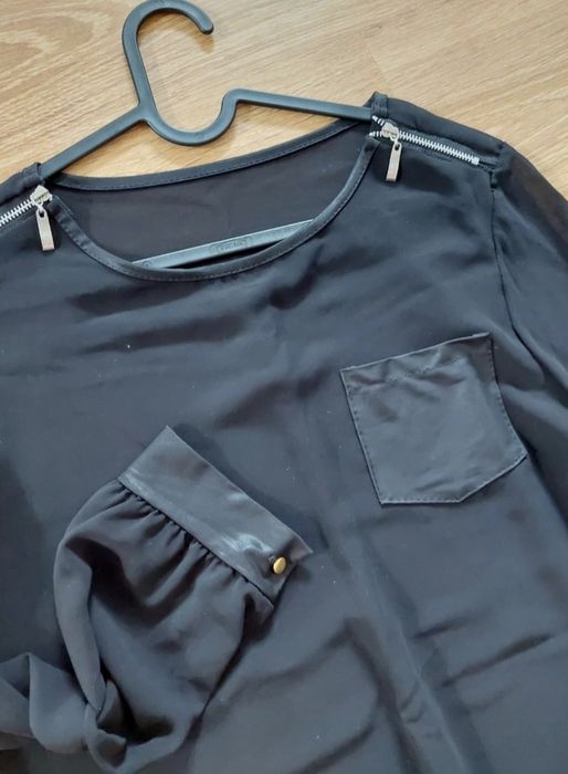 Czarna lekka koszula mgiełka M