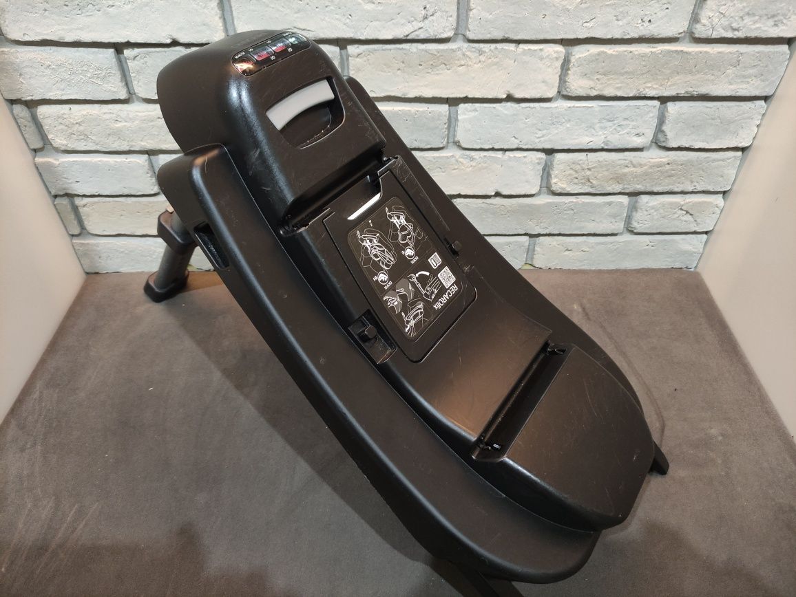 Fotelik nosidełko Recaro Privia 0-13 kg z bazą ISOFIX