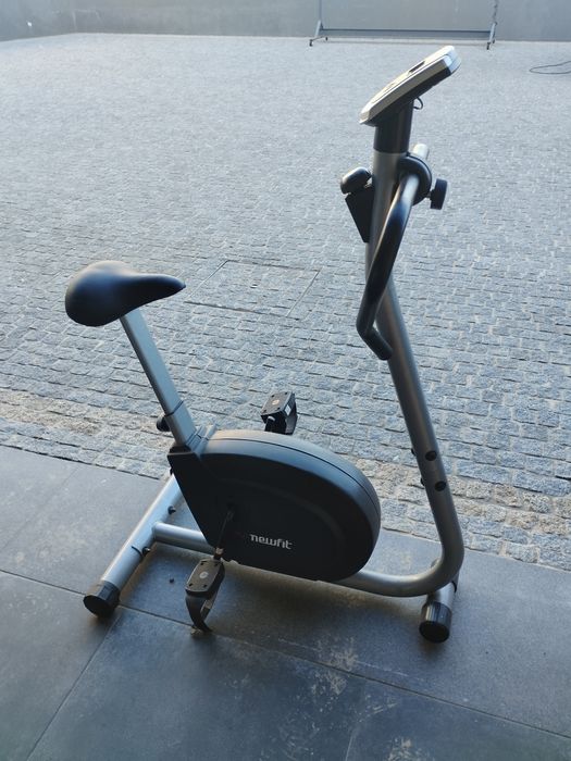 Bicicleta estática Newfit