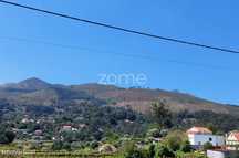 Terreno com 900m2 em Rebordões Sta Maria