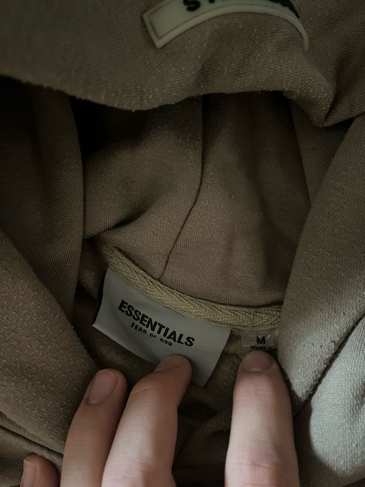 худи essentials m