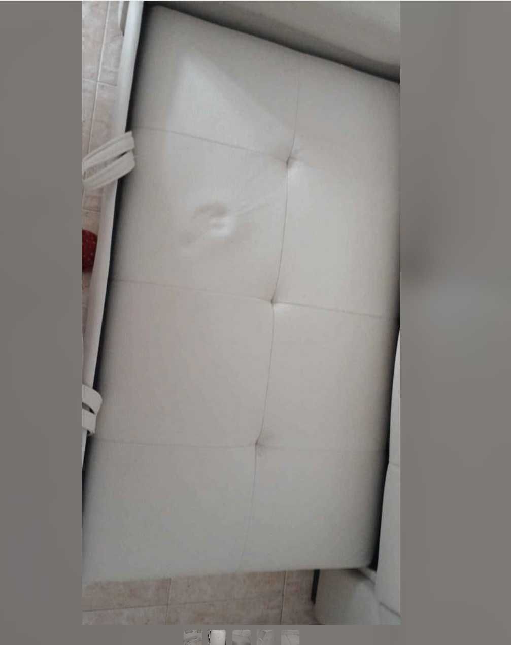Vendo Sofa com um 1 ano de uso