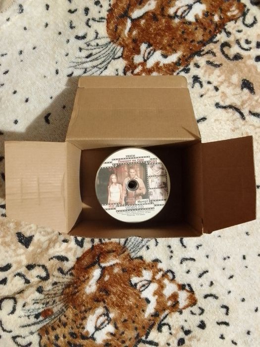 Лот 1 DVD фильмы 50шт.в коробке.