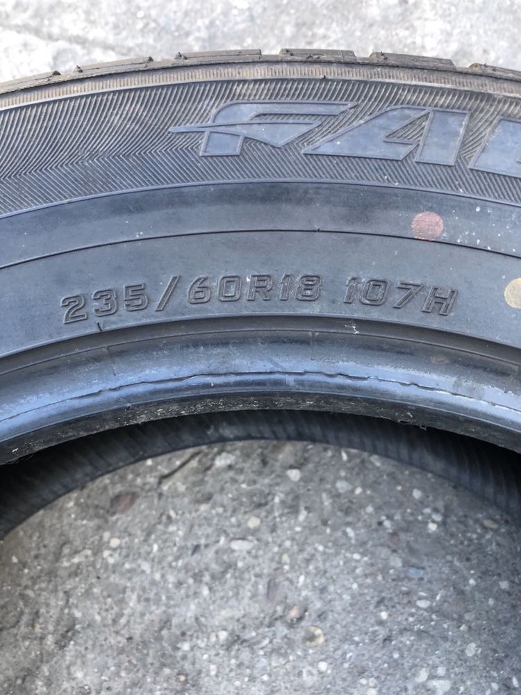Opony używane Falken 235/60r18 107H Eurowinter HS439 -2szt Dot2911 7mm