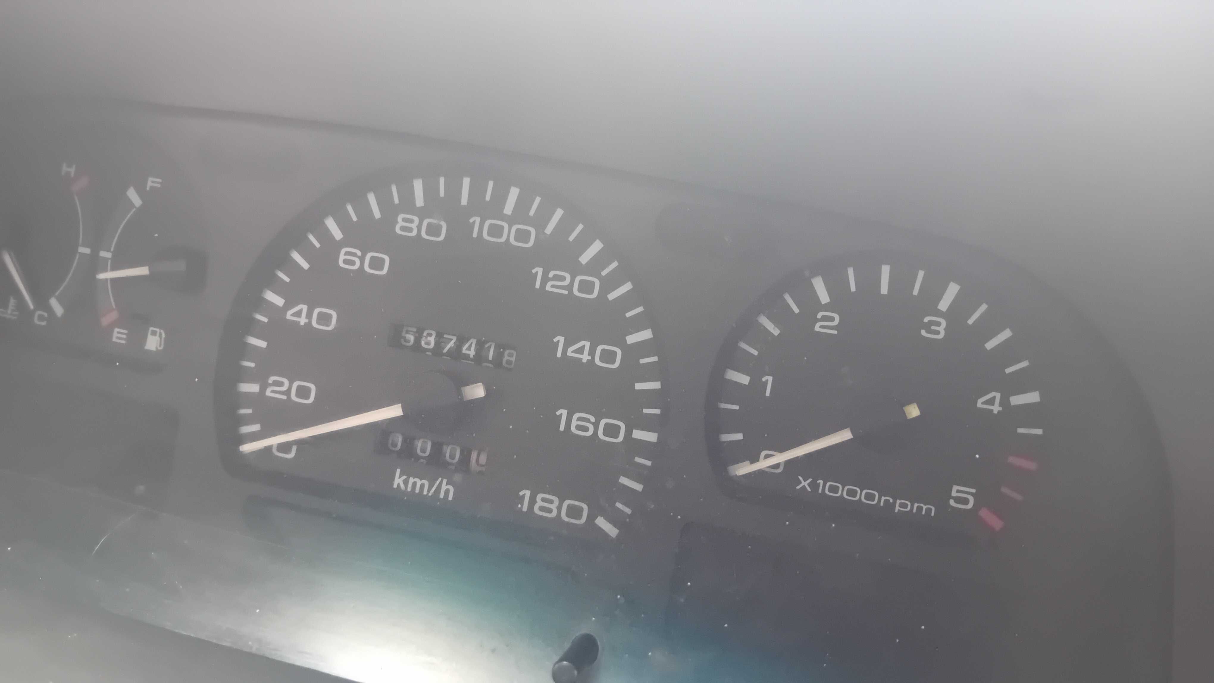 Ssangyong Musso 2.9 D  2.350€ "NOVO PREÇO"