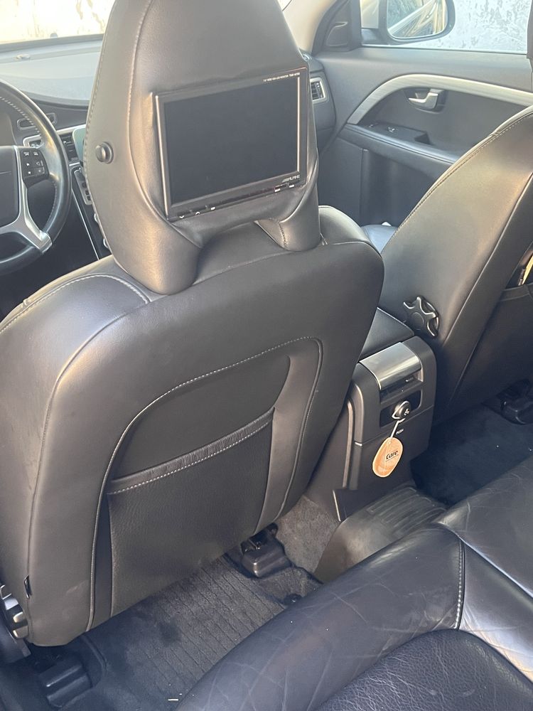 VOLVO V70 2010  Diesel
