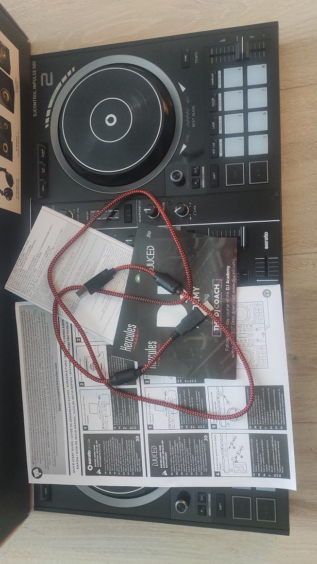 Kontroler DJ HERCULES Inpulse 500