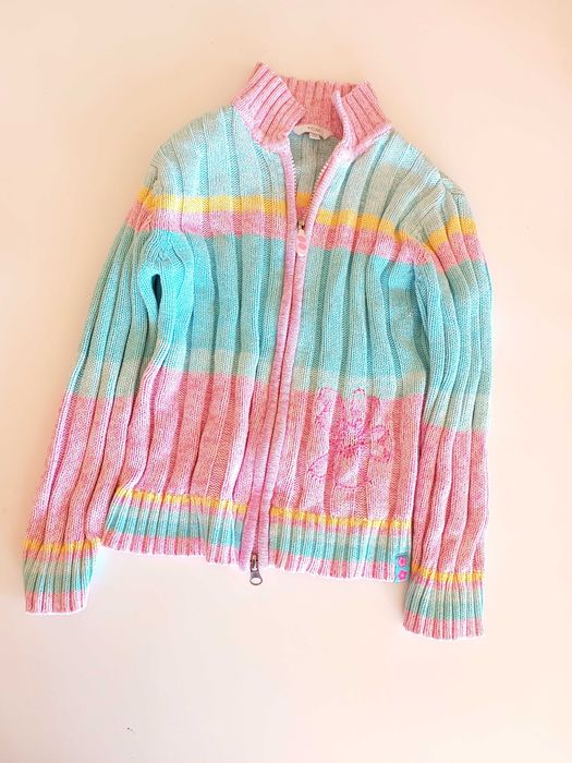 ombre jasnoróżowy pastelowy sweterek dla dziewczynki 122 128cm 6-7lat
