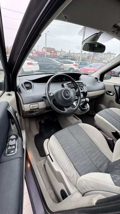 Renault Scenic Рено Сценік II 2003 р 1,6 бенз 5МКПП