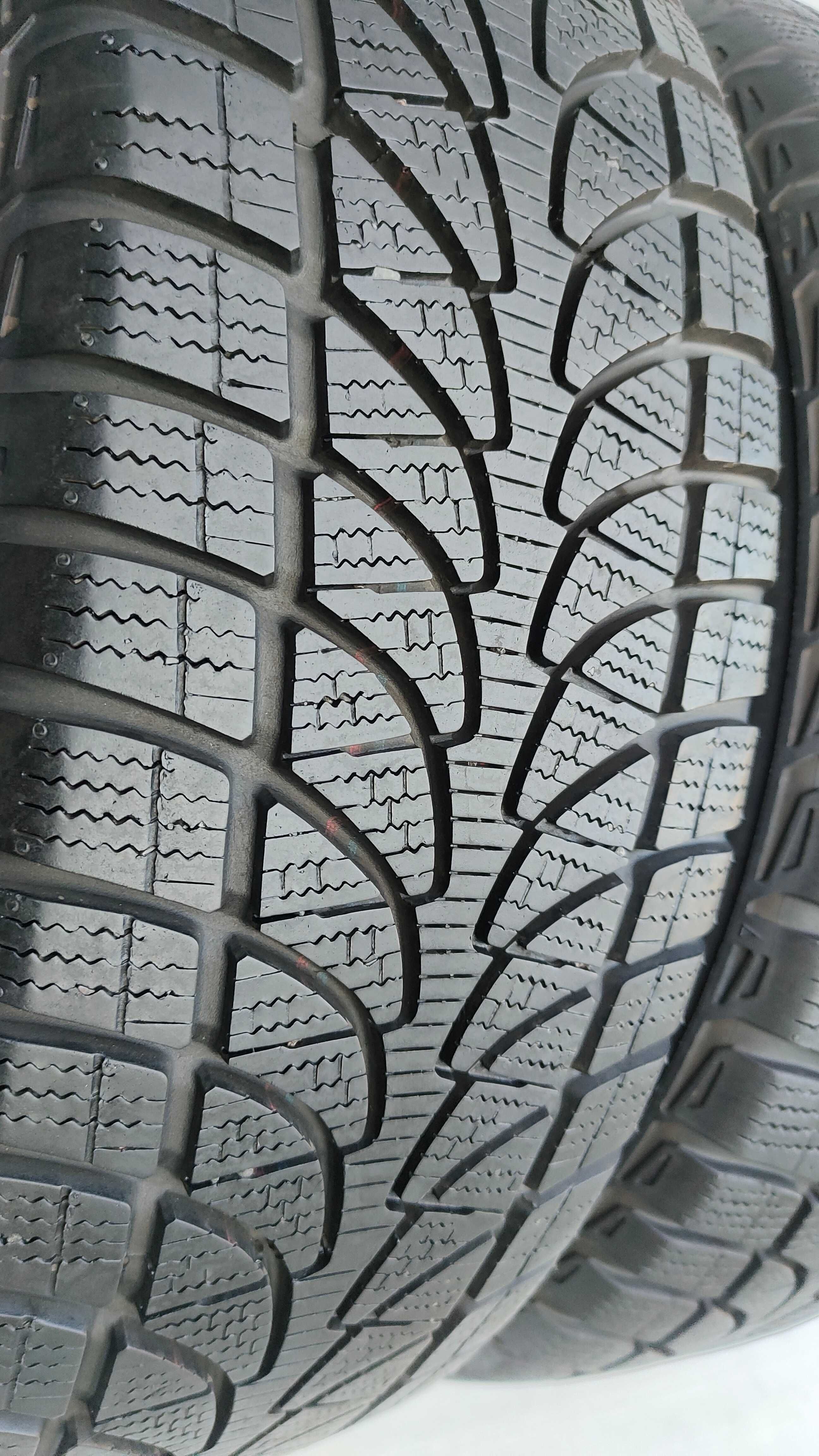 Opony Zimowe 215/60/16 Bridgestone 4szt 7mm