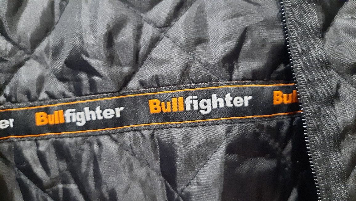 Podpinka firmy BULLFIGHTER