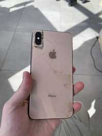 Iphone Xs Max не вмикається