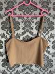 Krótki crop top