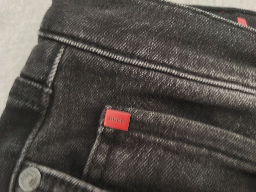 Spodnie Jeansy Hugo Boss 634