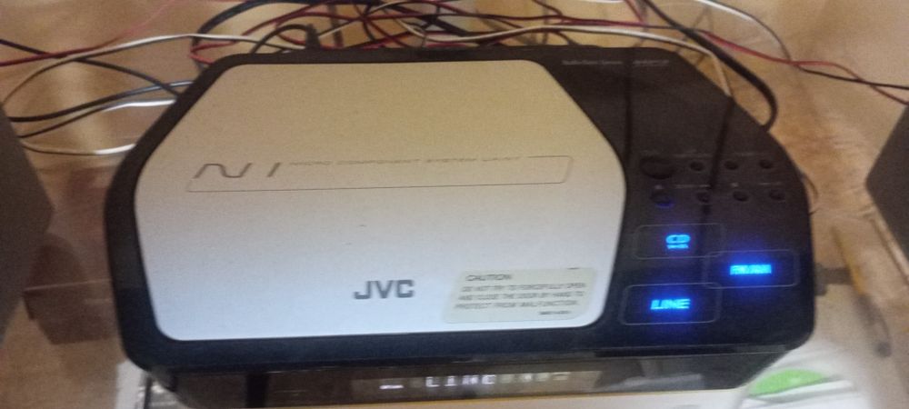 Музыкальный центр мини JVC