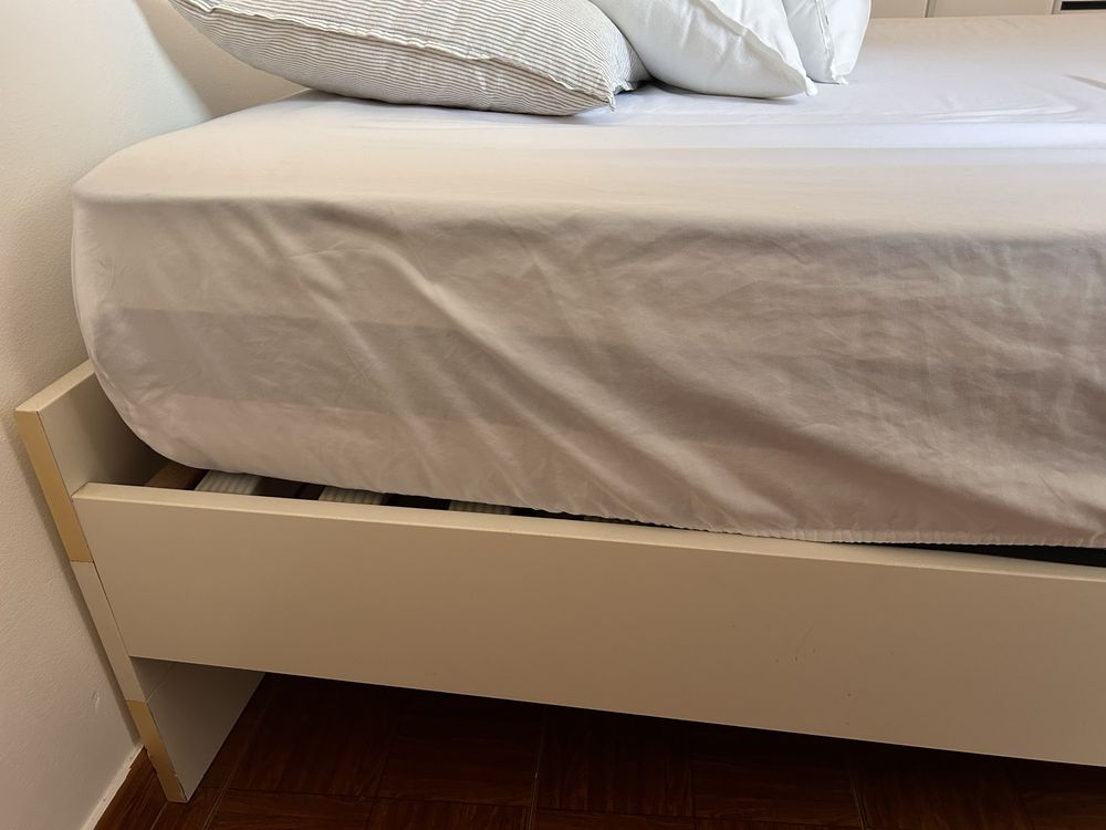 Cama + Estrado IKEA 140x200