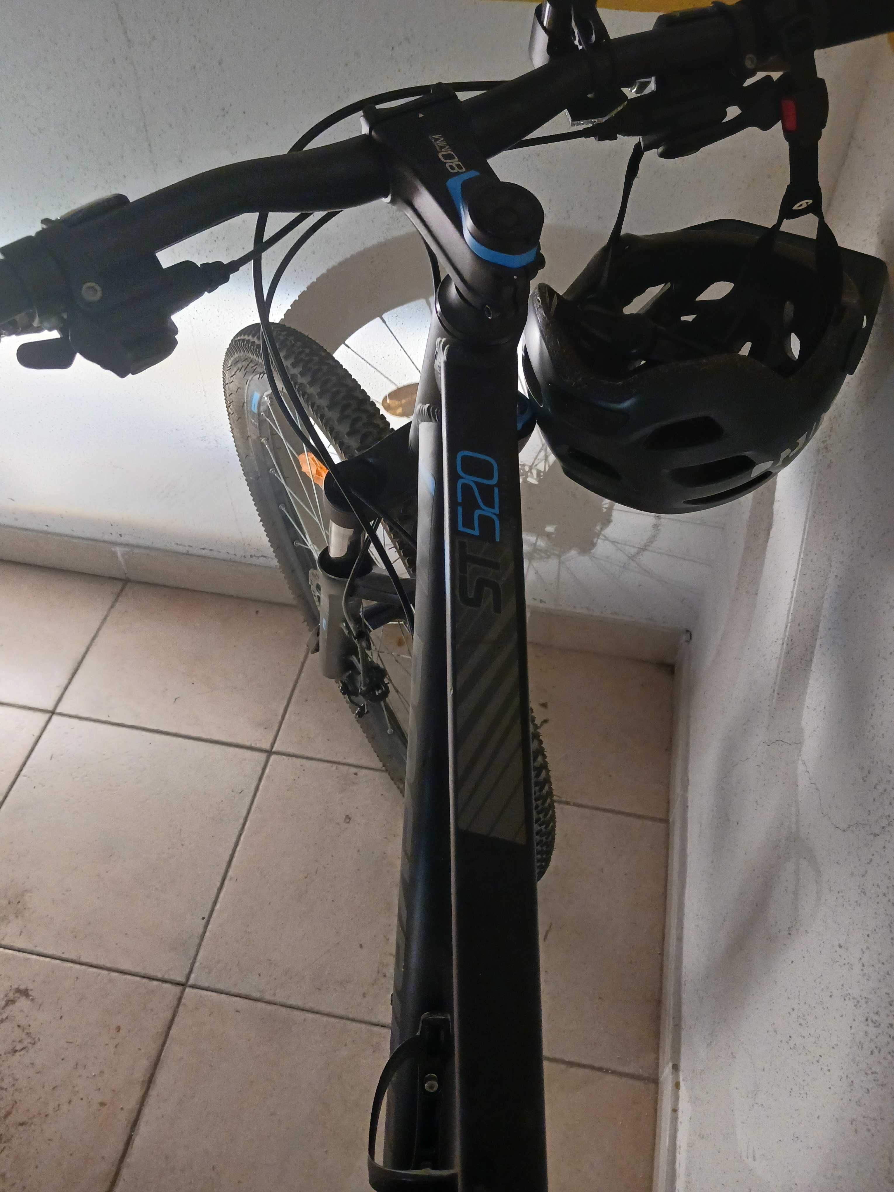 Bicicleta Rock Rider ST520