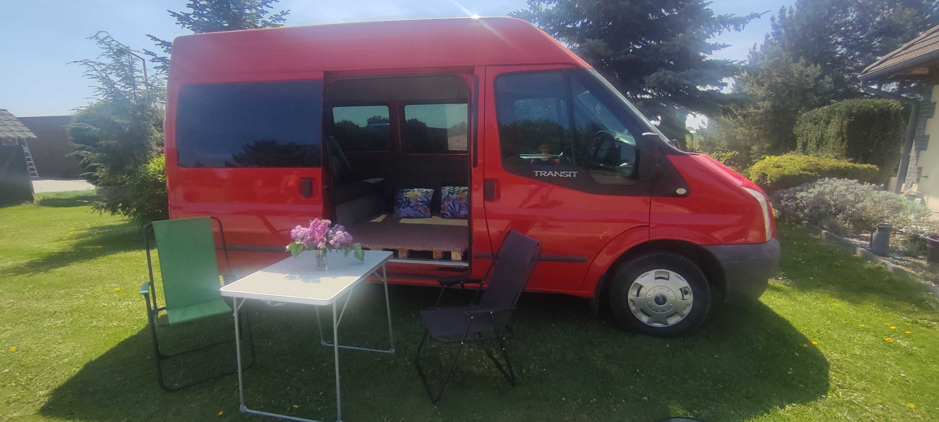 Ford Transit 2,2 9-osobowy polski salon
