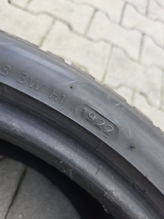 Opony zimowe hankook 255/35/19 cena za kpl.