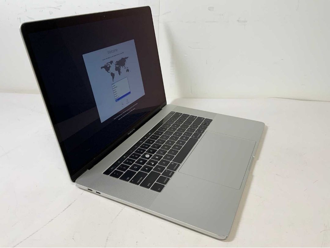 MacBook Pro 15" I7 16Gb 500 SSD Touchbar
