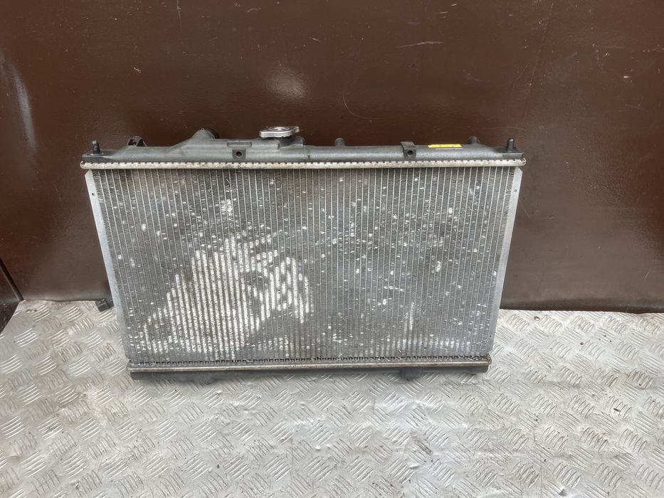 Диффузор радиатор Mitsubishi galant 6 галант 90 год